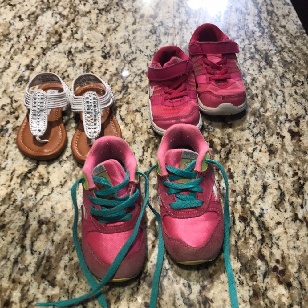Girls bundle of shoes